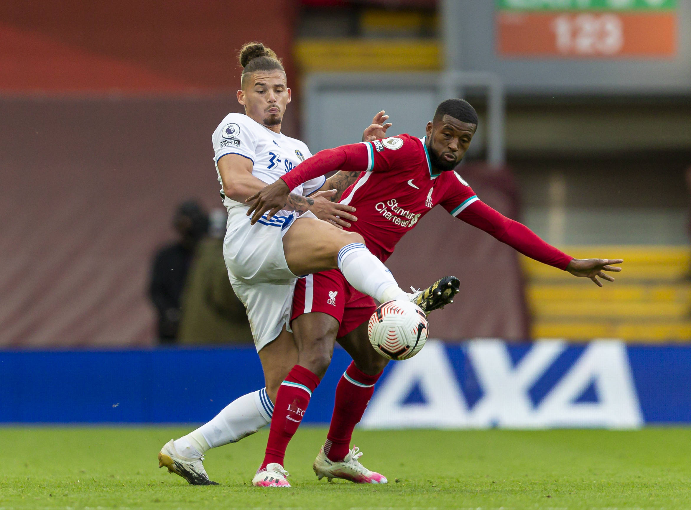 体坛记忆｜科迪罗兹全力以赴能否战胜约翰塞纳？杰乌索vs保罗，精彩比赛！（体坛回顾｜科迪罗兹全力冲击约翰塞纳能否成功？杰乌索对决保罗，看点爆棚！）